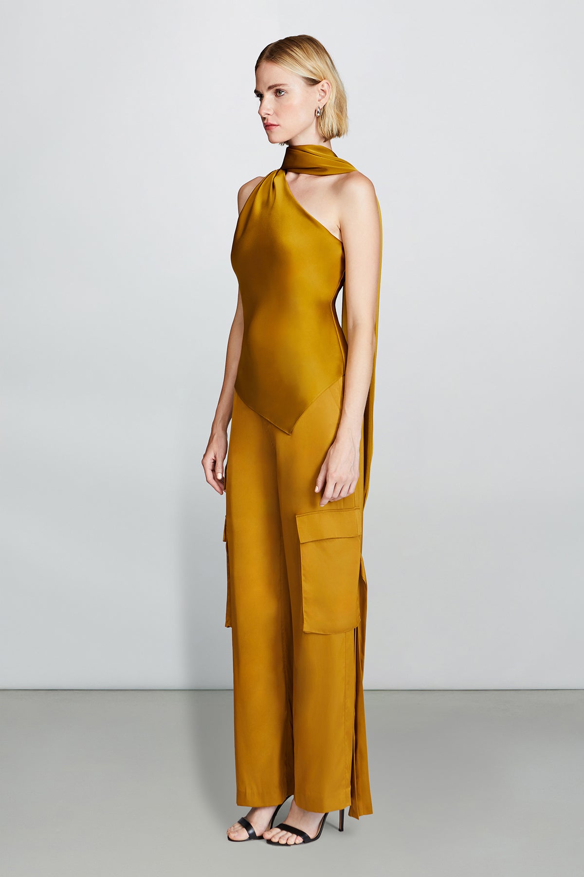 Isadora Halter Tie Neck Top