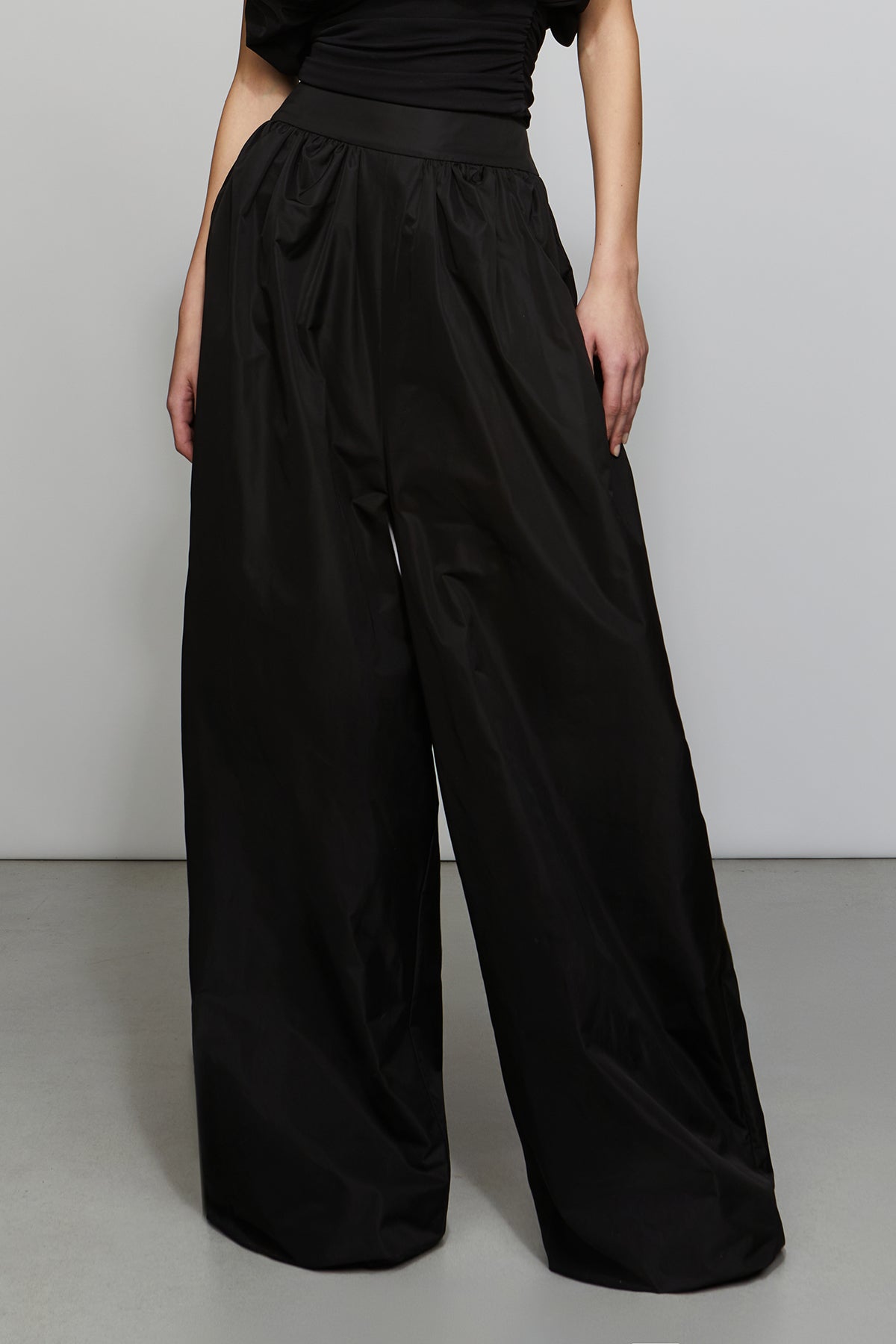 Nyla Taffeta Pant